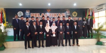 PELANTIKAN WAKIL REKTOR, DEKAN DAN WAKIL DEKAN DI LINGKUNGAN UNIVERSITAS ISLAM JEMBER